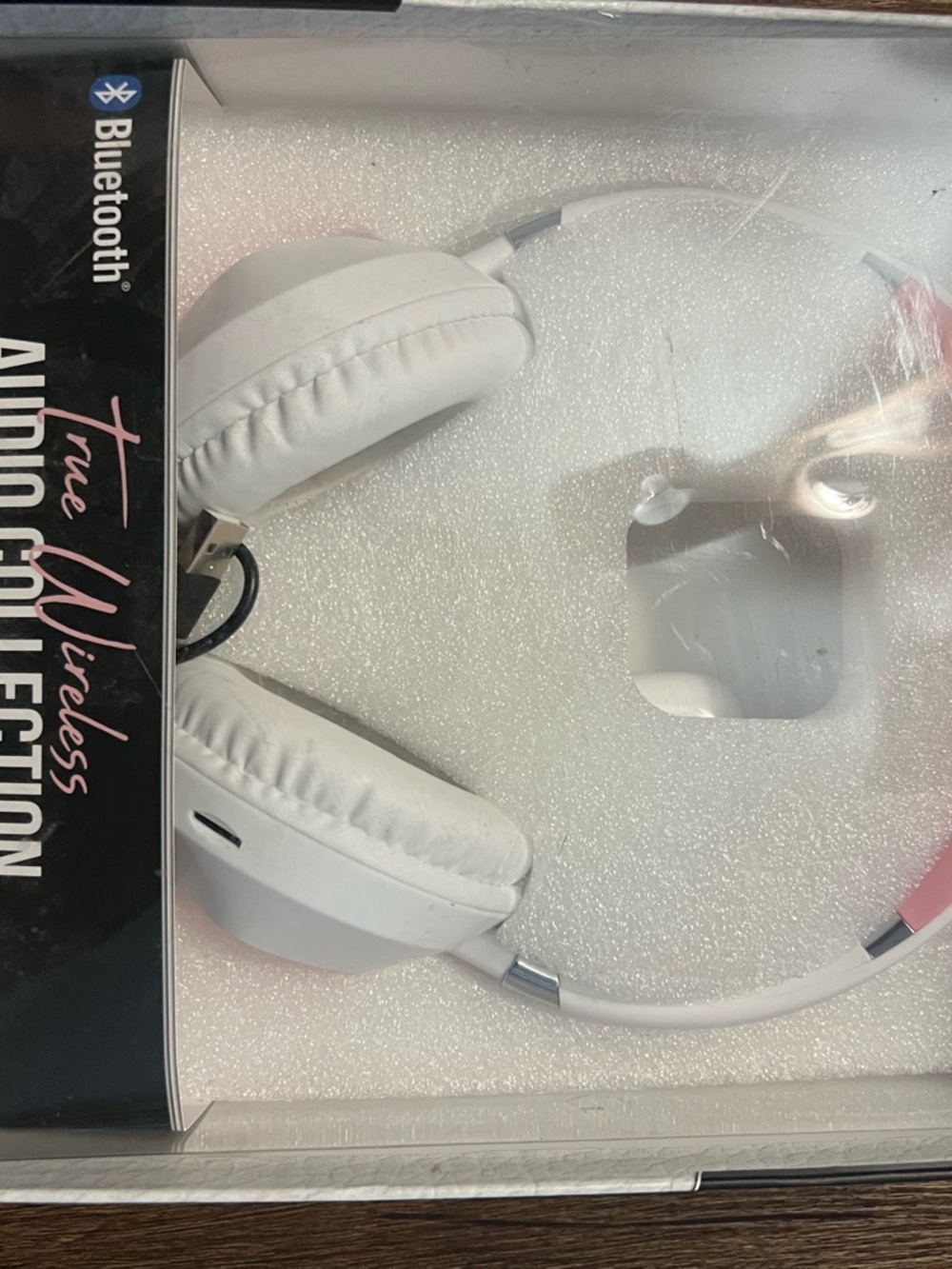 White True Wireless Bluetooth Over-Ear Headphones